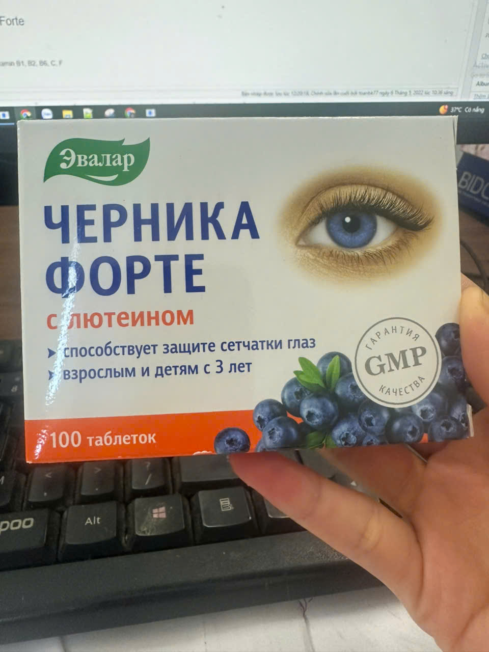 vien uong lutein bo mat cua nga chua viet qua cho mat khoe